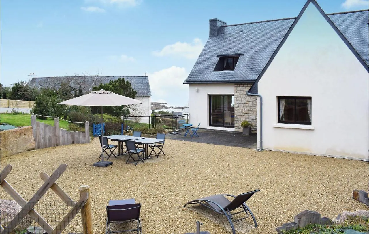 Beautiful Home In Trelevern With Wifi